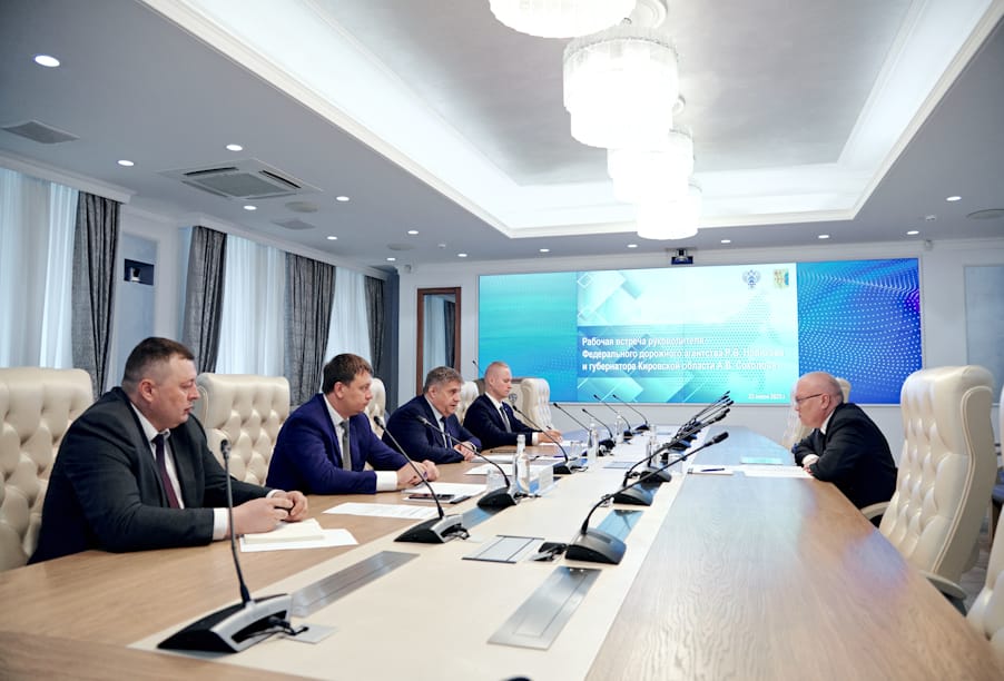 В 2025 году на территории Кировской области приведут к нормативу 220 км региональной и местной дорожной сети